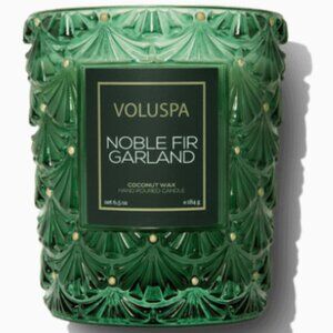 Voluspa Noble Fir Garland Candle in Green and Cream